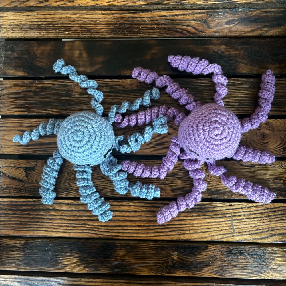 ONE Custom Handmade NWT Crochet Toy Octopus - Picture 2 of 6